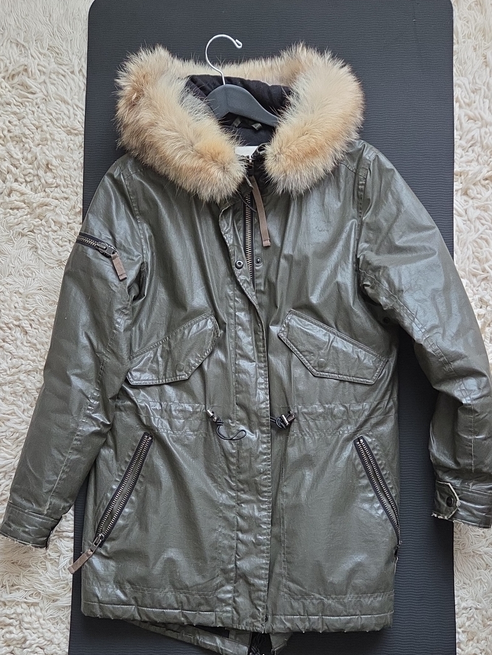 SAM. Olive Green Parka with Tan Fur Hood